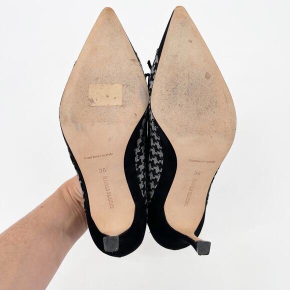 Manolo Blahnik Black Suede Gray Houndstooth Bow Pointed Toe Pumps Heels IT 36 - Picture 9 of 10